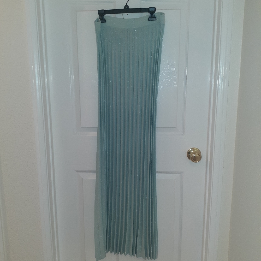 Eva Mendes SEXY Maxi Dress